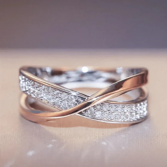 Anillo trenzado estilo antiguo