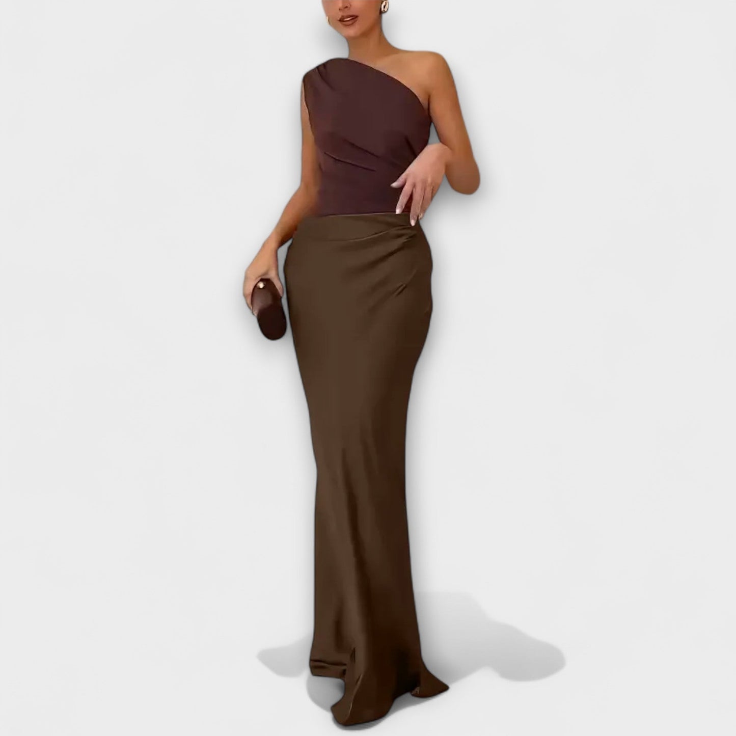 Vestido maxi asimétrico con un hombro