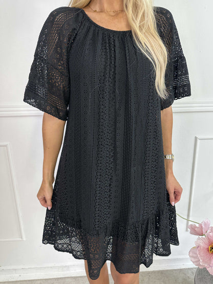 Vestido de encaje suave de algodón con mangas