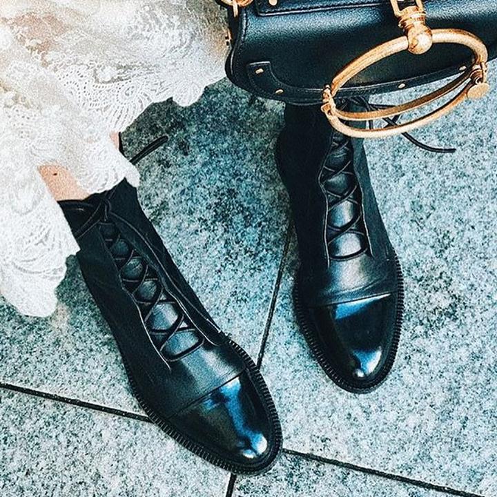 Botas de PU negras para mujeres – Comodidad y estilo para cualquier evento