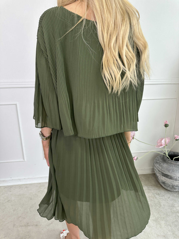 Cristina - Vestido inflable dulce con capa de rafia