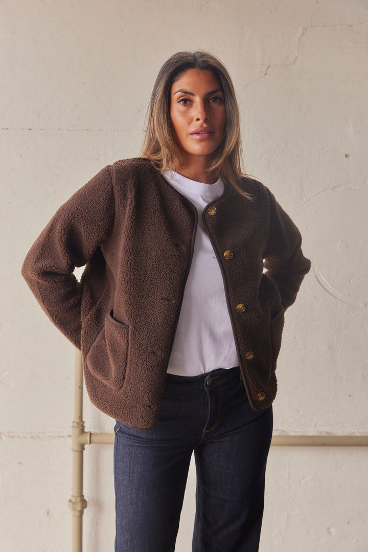 Chaqueta Ada Teddy | Marrón | Chaqueta de French Laundry