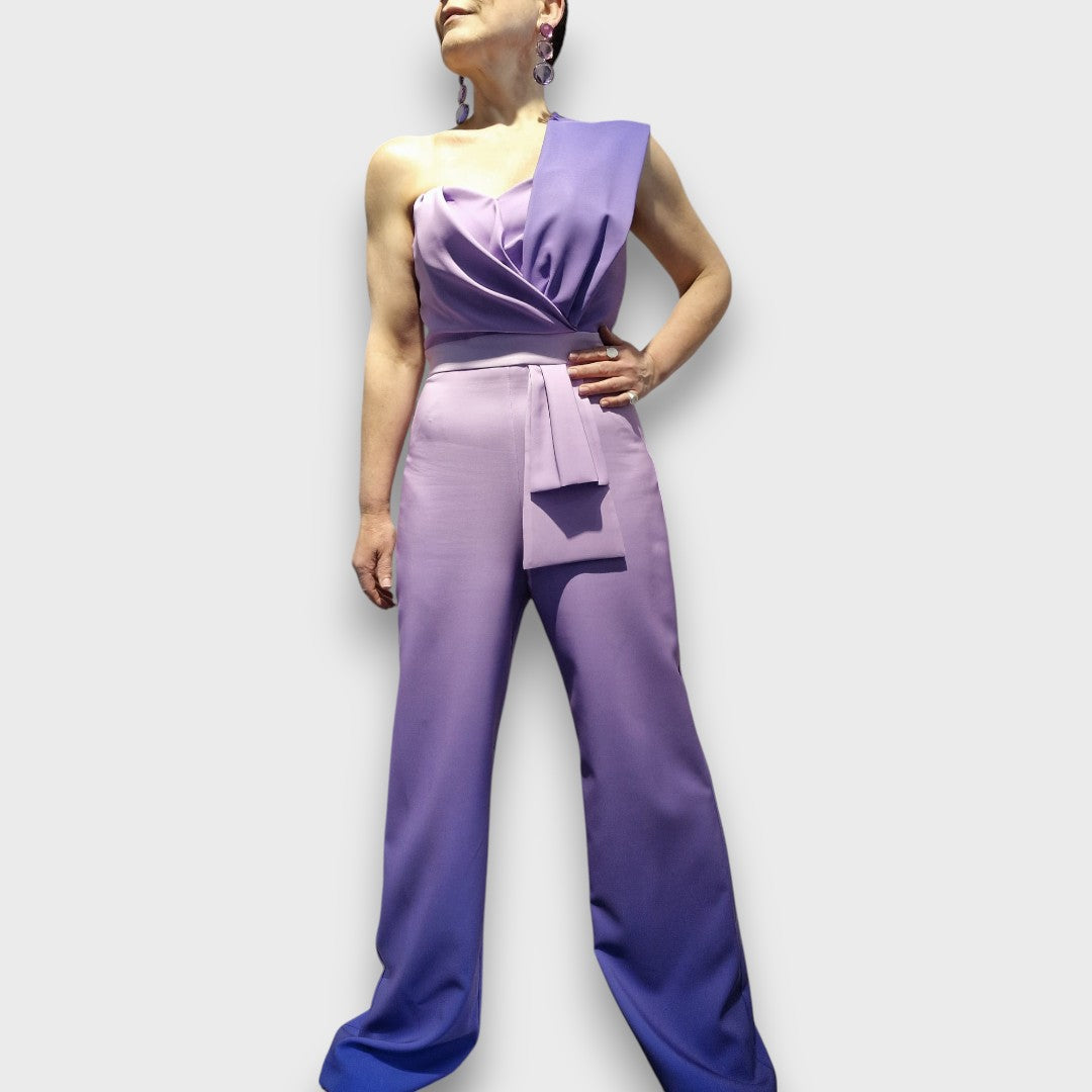 Candia – Chaqueta elegante con escote asimétrico