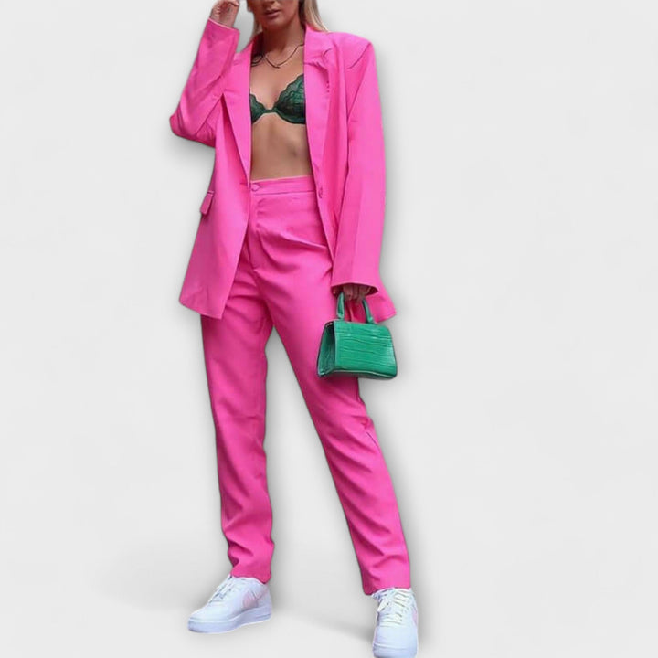 Amalia – Traje de pantalón elegante para cualquier ocasión