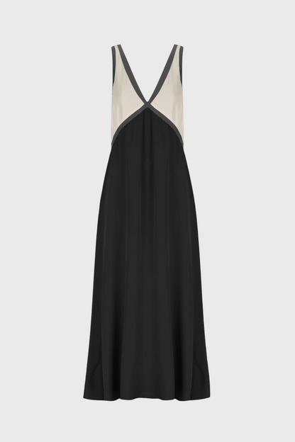 Vestido boho de verano con cuello en V