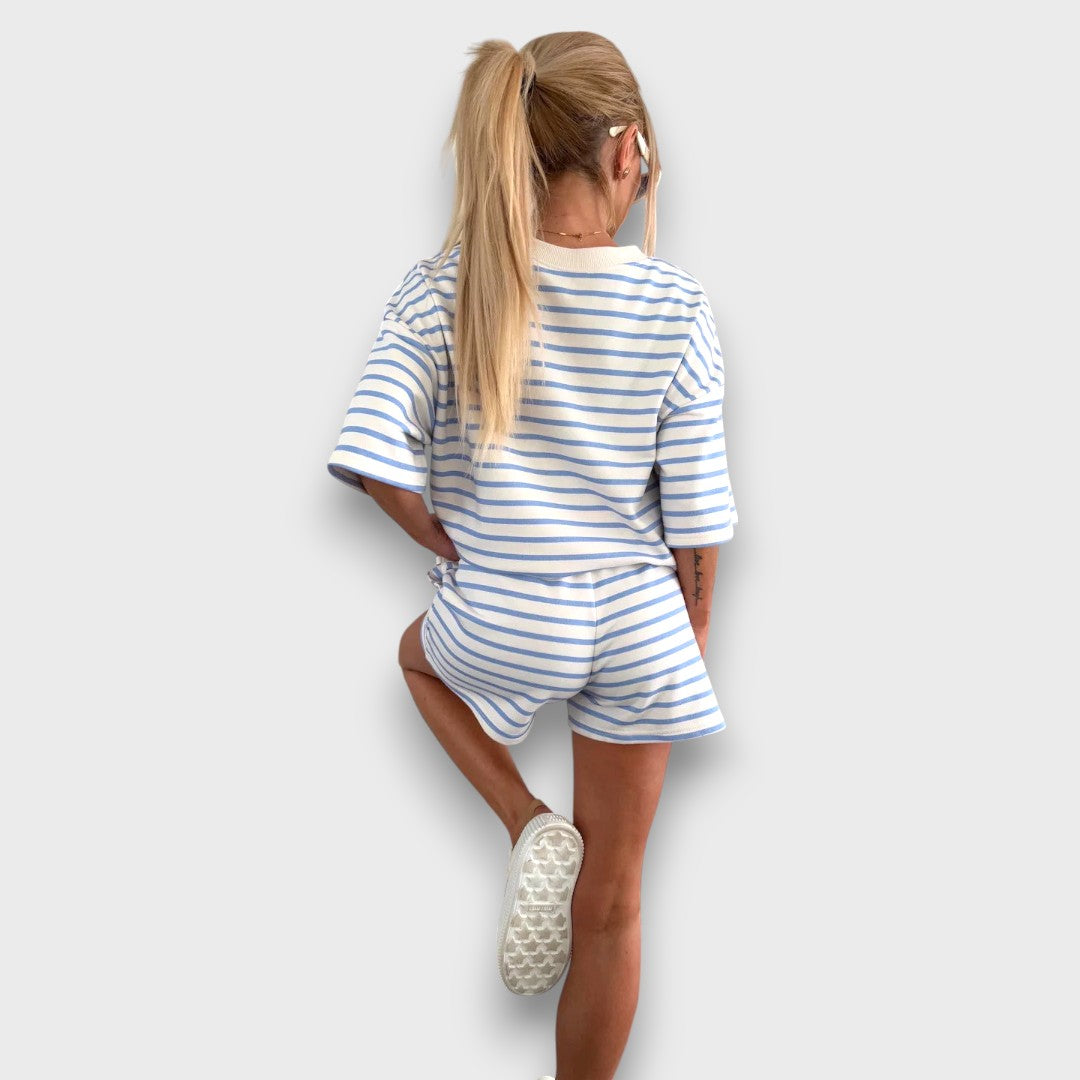 Cherizet – Traje con magia de Riviera