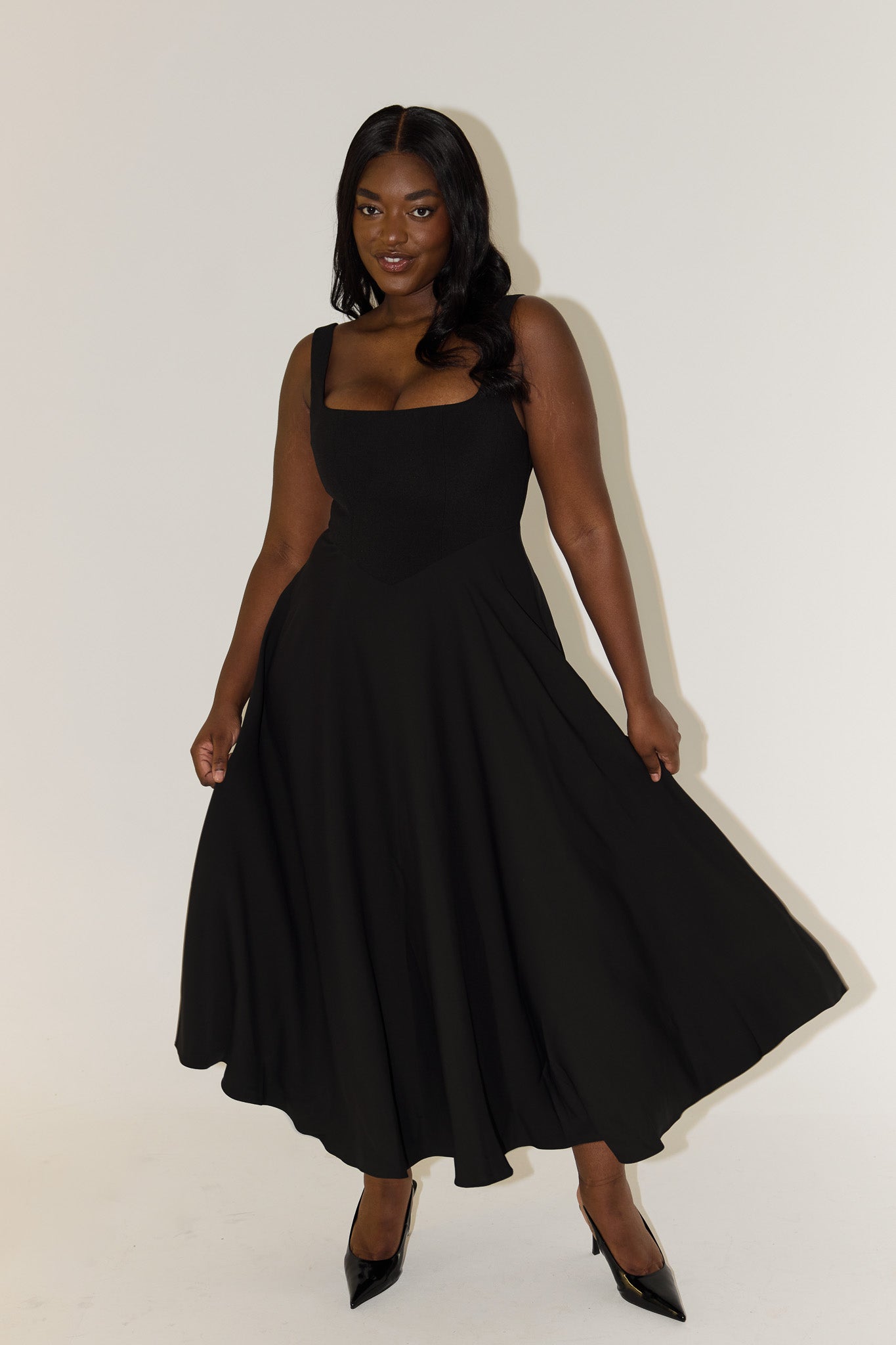 Emilia™ | Vestido midi fluido eterno