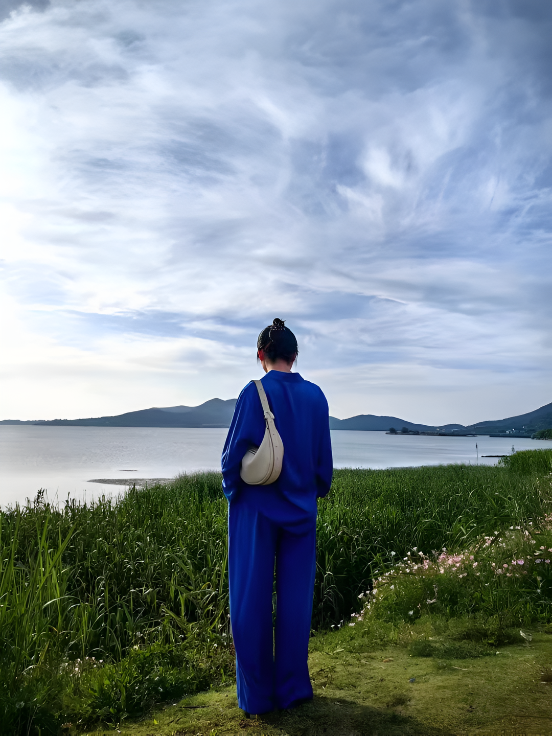 Conjunto de blusa de lino de Lara