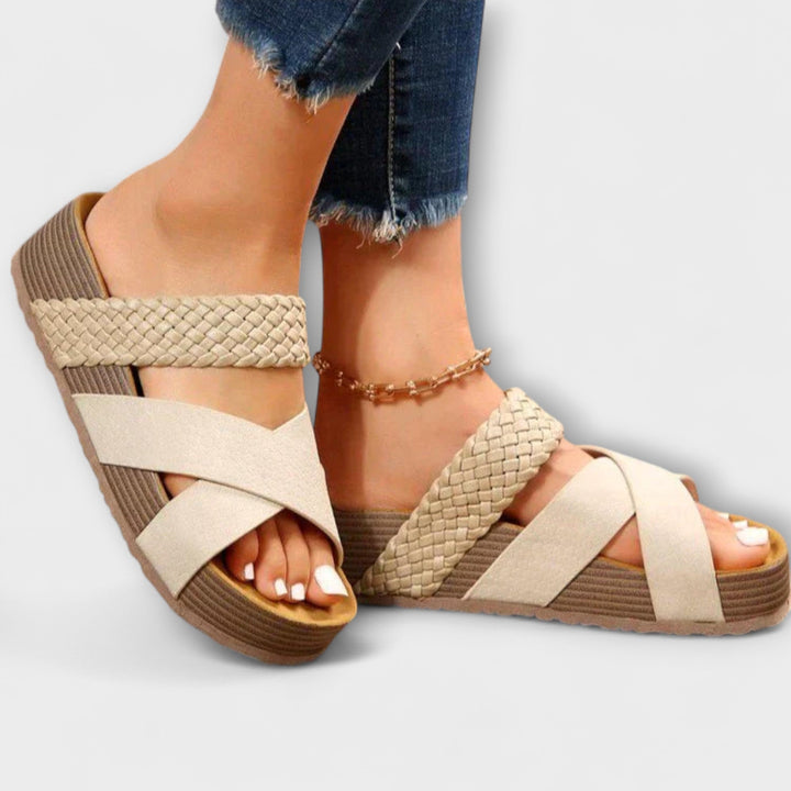 Sandalias ortopédicas elegantes para mujeres - comodidad y diseño moderno