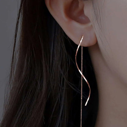 Pendientes largos con diseño único
