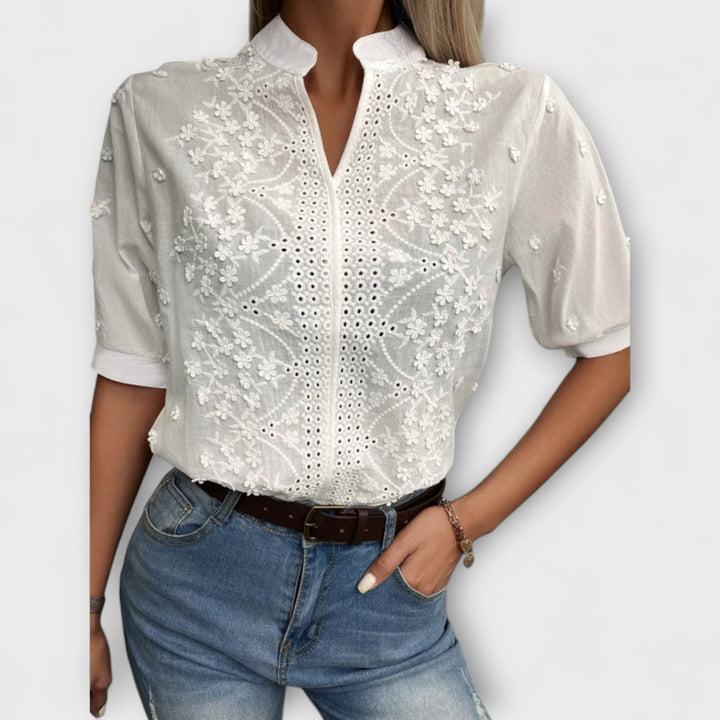 Camisa de verano para mujeres con bordado floral