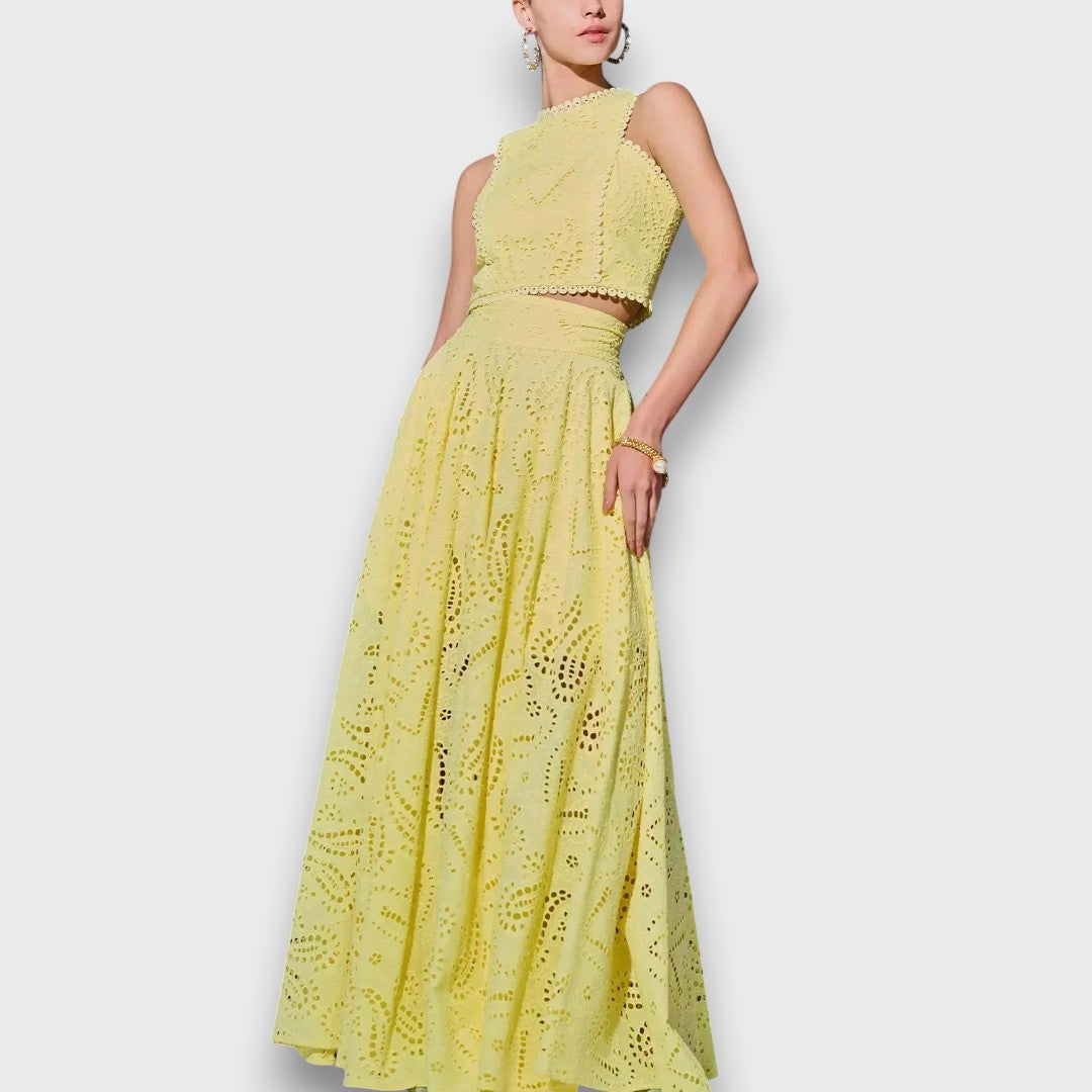 Lorina – Conjunto Doble con Romance de Corte