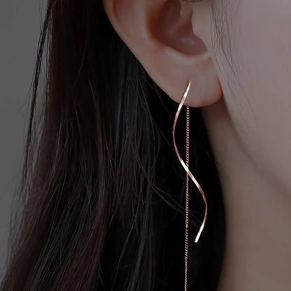 Pendientes largos con diseño único
