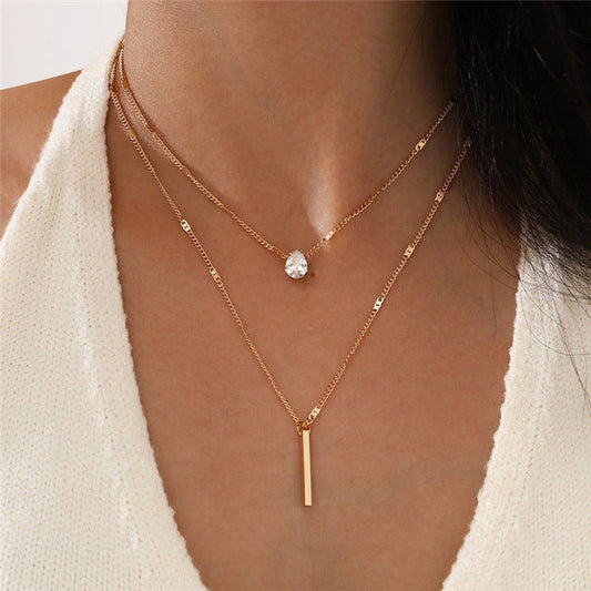 Conjunto de joyería de cuello vintage con colgantes de oro