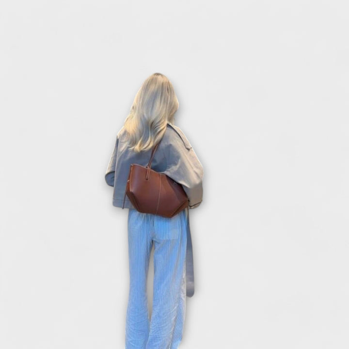 Bolso tote de cuero vintage de Laura – un aspecto lujoso y funcionalidad perfecta