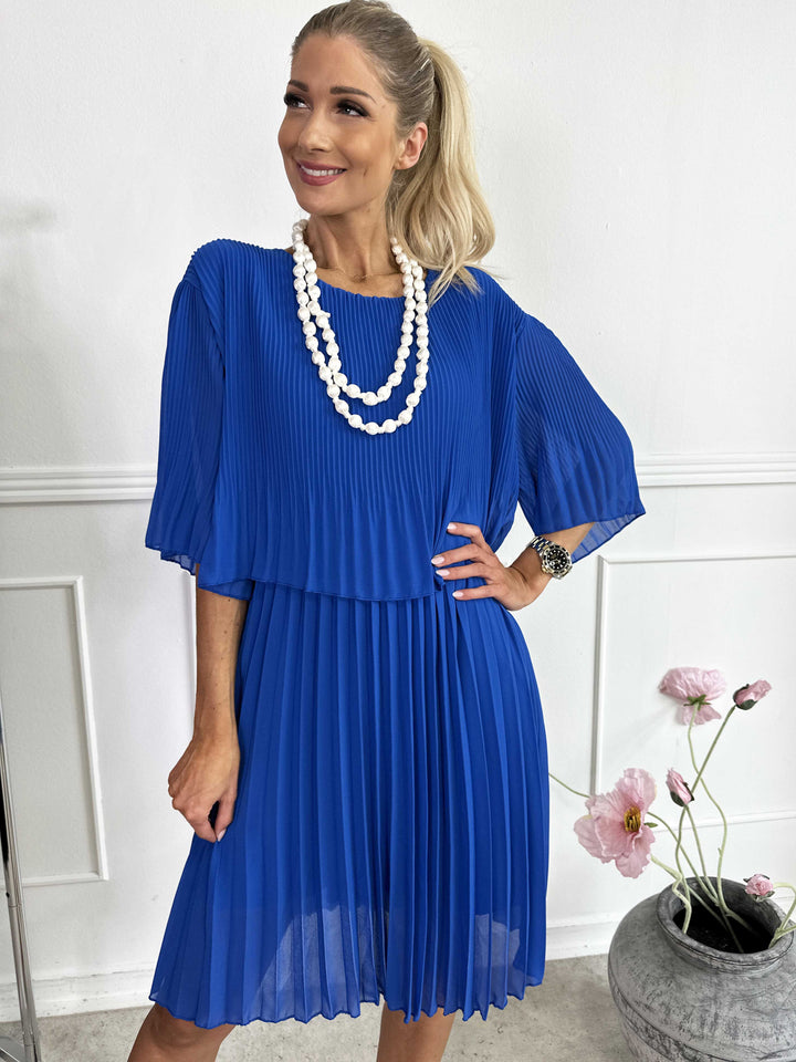 Cristina - Vestido inflable dulce con capa de rafia