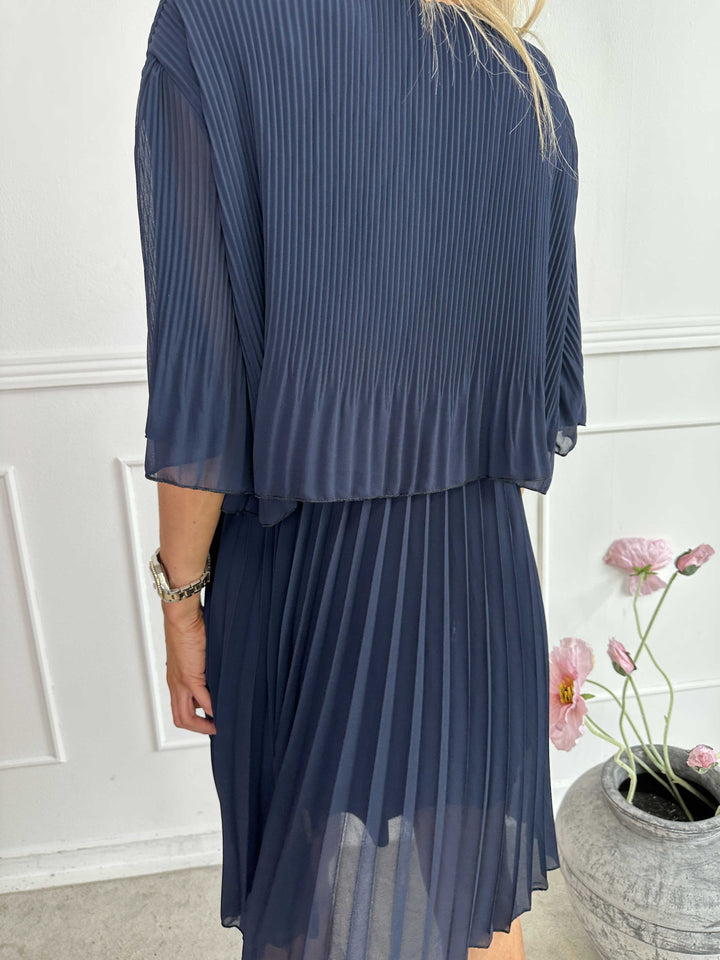 Cristina - Vestido inflable dulce con capa de rafia