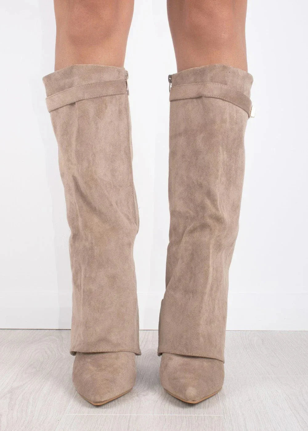 Botas de suéter hasta la rodilla - beige