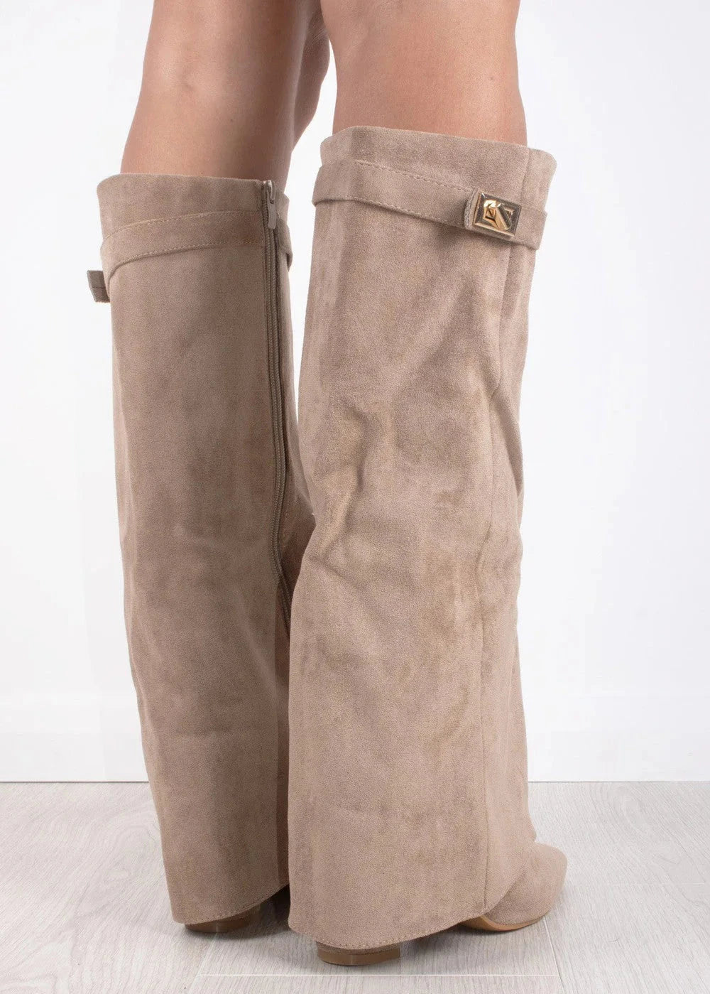 Botas de suéter hasta la rodilla - beige