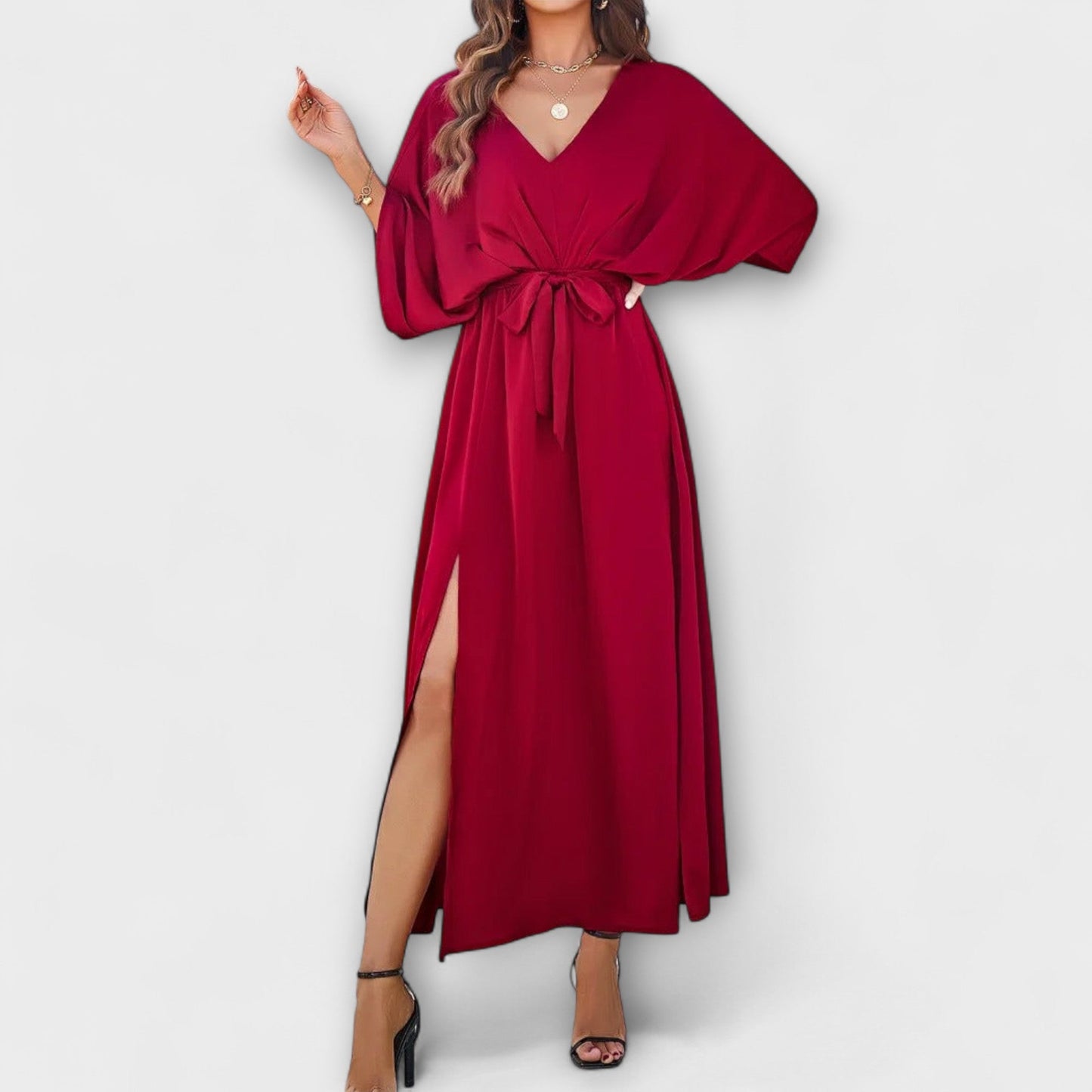 Vestido maxi con cuello en V profundo y cinturón