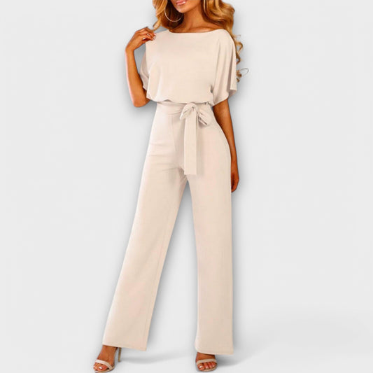 Nuria – Pantalones cortos oscuros con silueta elegante