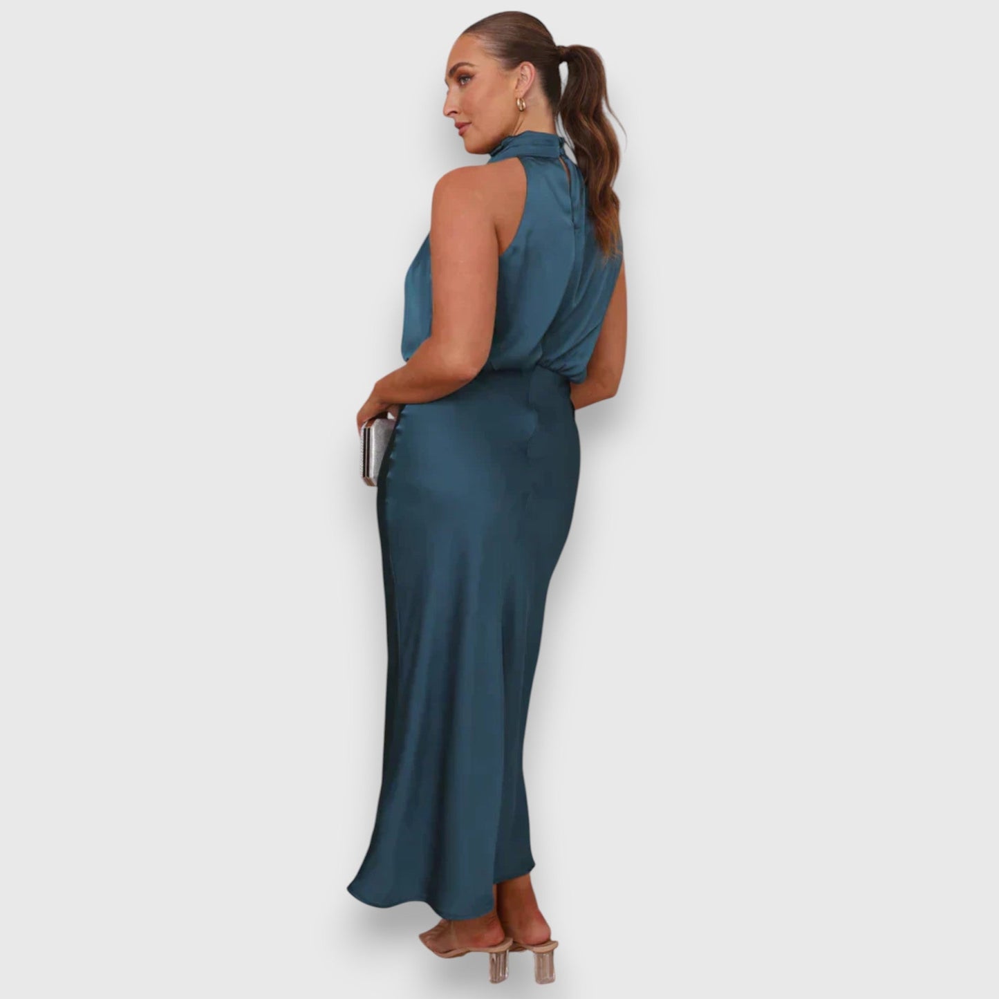 Vestido Zenaida Elegante para Mujeres de Largo Medio
