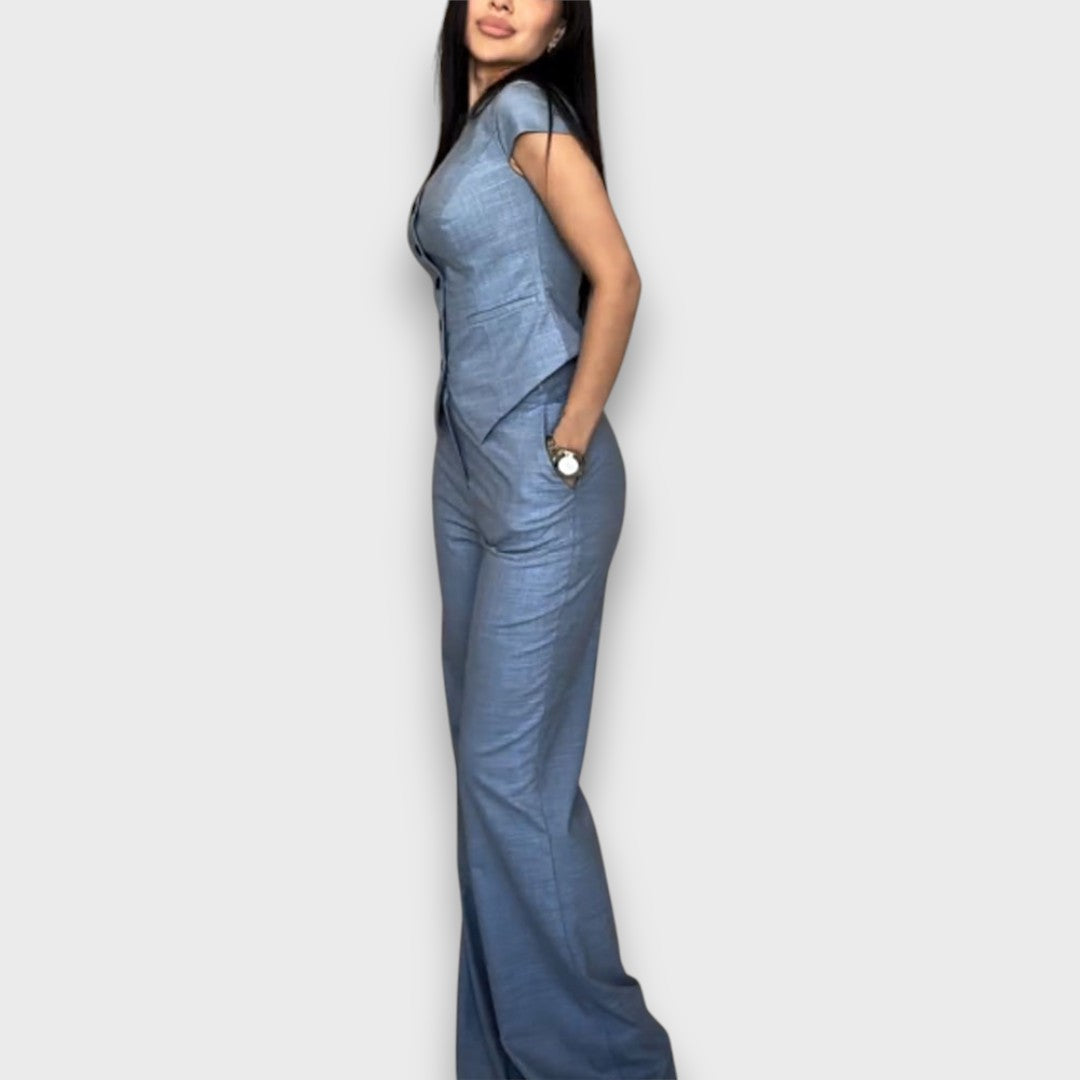 Laura – Conjunto elegante con silueta femenina