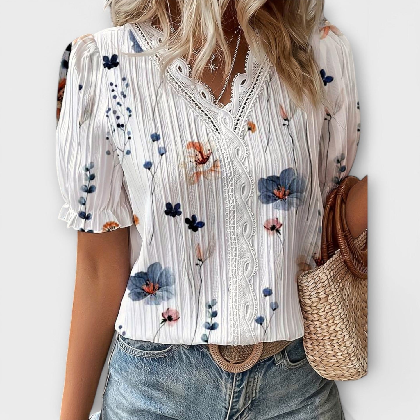 Camisa Emily con cuello en V de corte holgado y elegante