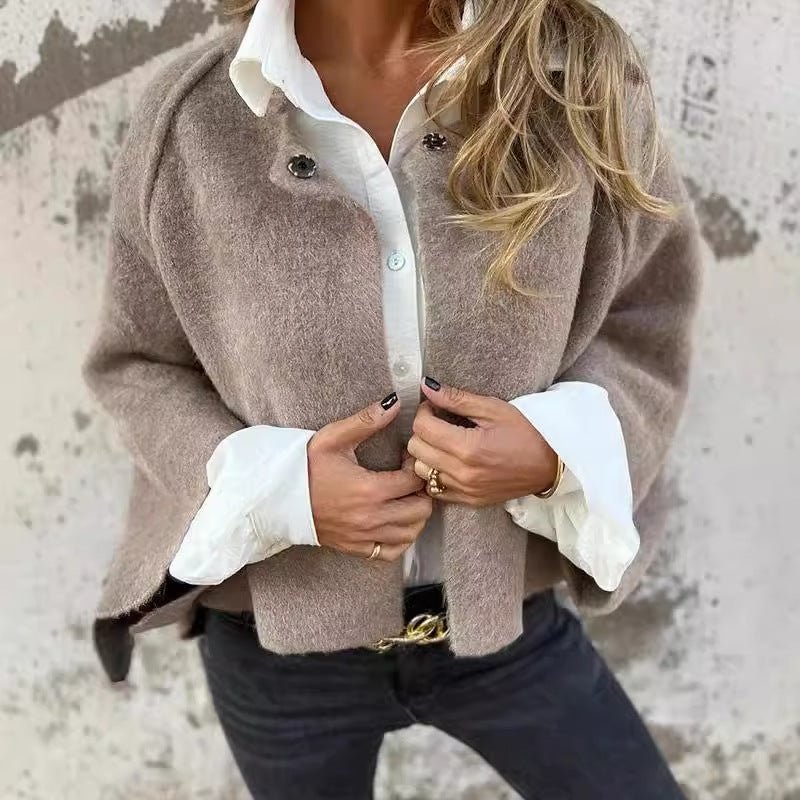 Ámbar™ | Capa con mangas elegantes y amplias