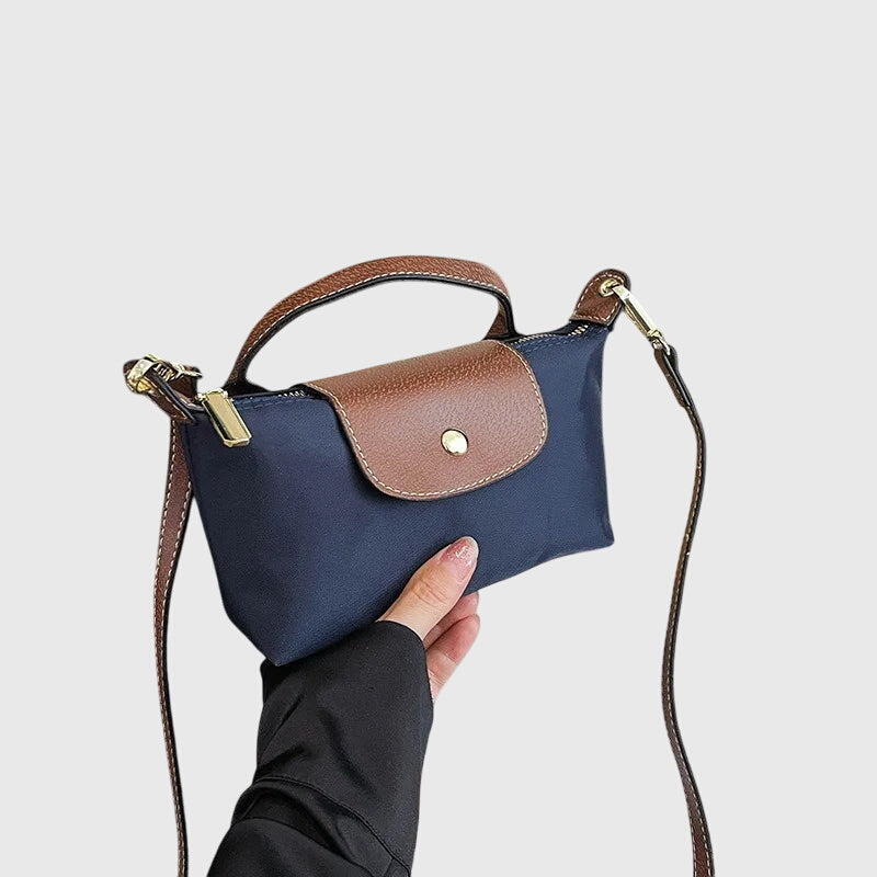 "Giulia" | Bolsa de mano elegante de nailon.