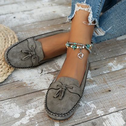 Nadine – Zapatos loafers clásicos con pompones