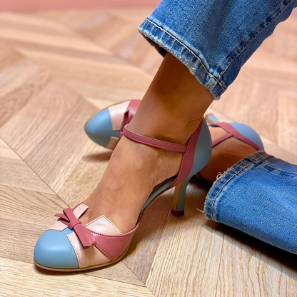 Belerusa | Sandalias coloridas con lazo y correas, con punta redonda
