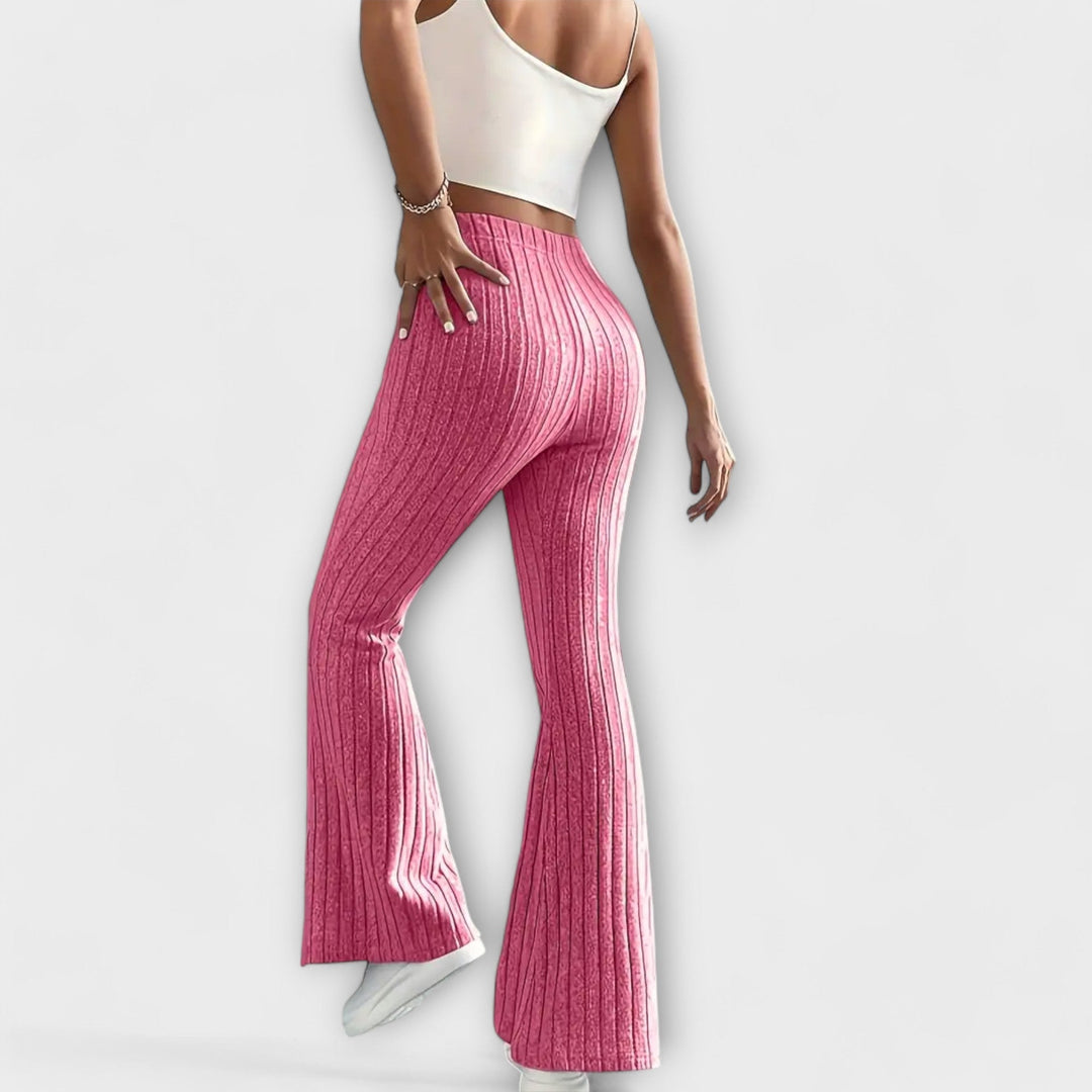Pantalones elegantes para mujeres con corte destacado