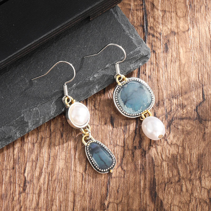 Pendientes retro con piedras naturales