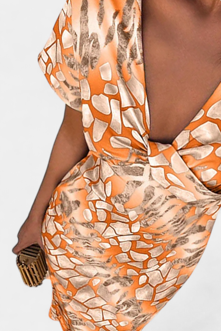 Vestidos con estampado abstracto y escote en V