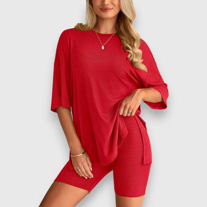 Malia – Conjunto de salón con camiseta oversized y pantalones cortos
