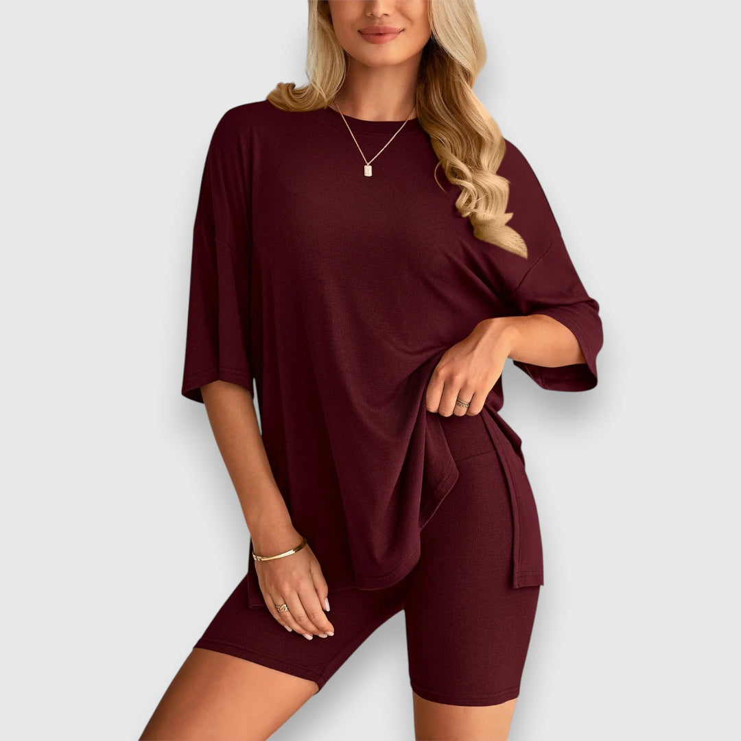 Malia – Conjunto de salón con camiseta oversized y pantalones cortos