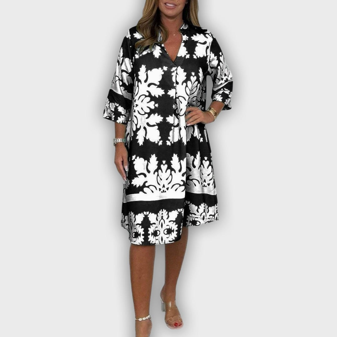 Vestido de verano ligero con colores brillantes