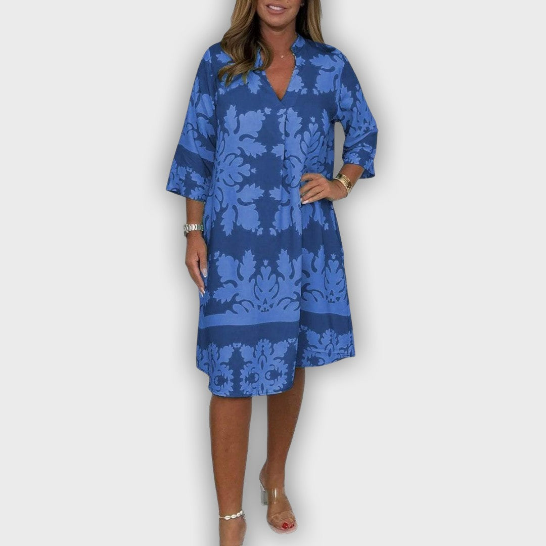 Vestido de verano ligero con colores brillantes