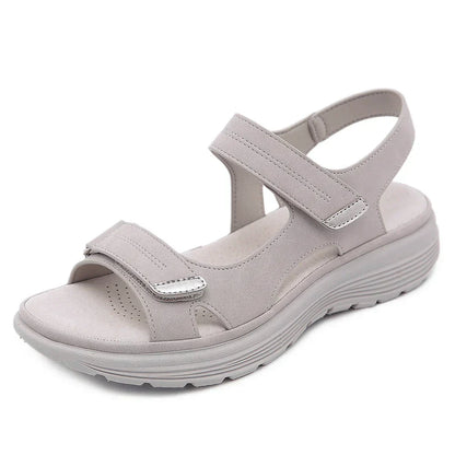 Sandalias cómodas con tira de velcro