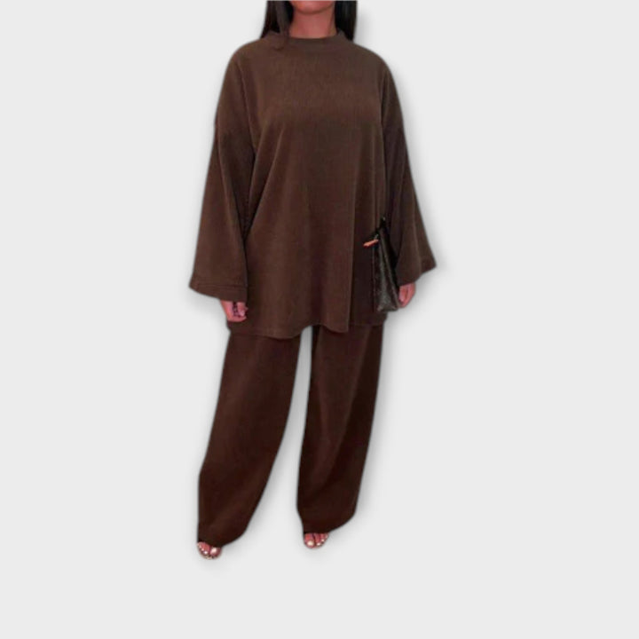 Volira – Conjunto de salón con un diseño de estructura serena