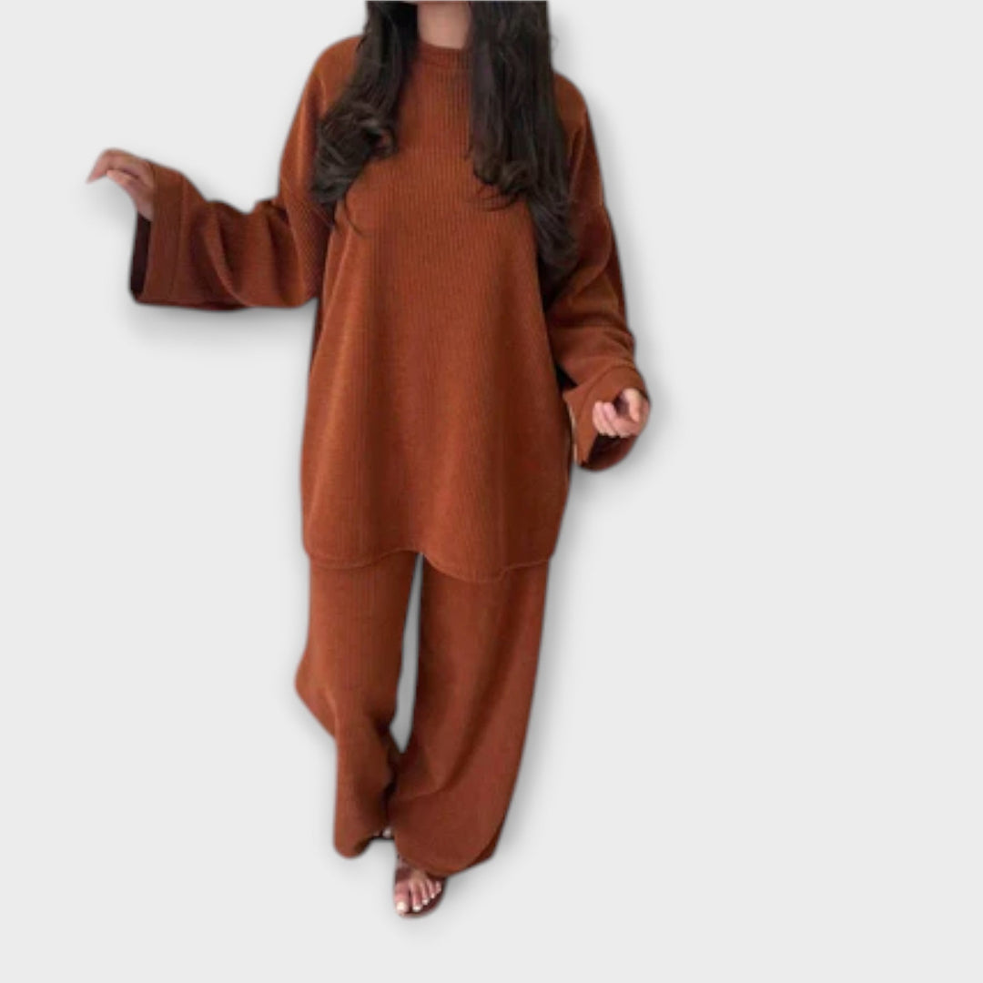 Volira – Conjunto de salón con un diseño de estructura serena