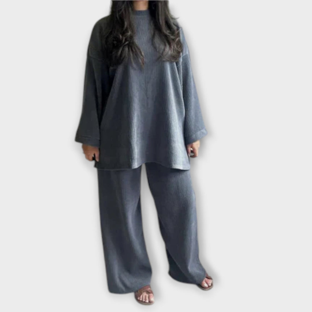 Volira – Conjunto de salón con un diseño de estructura serena