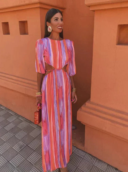 Pluma | Vestido elegante con cortes