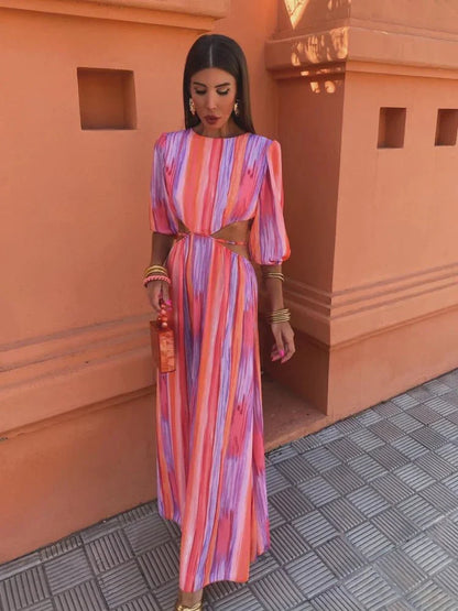 Pluma | Vestido elegante con cortes